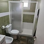 La Canada Nyaraló *